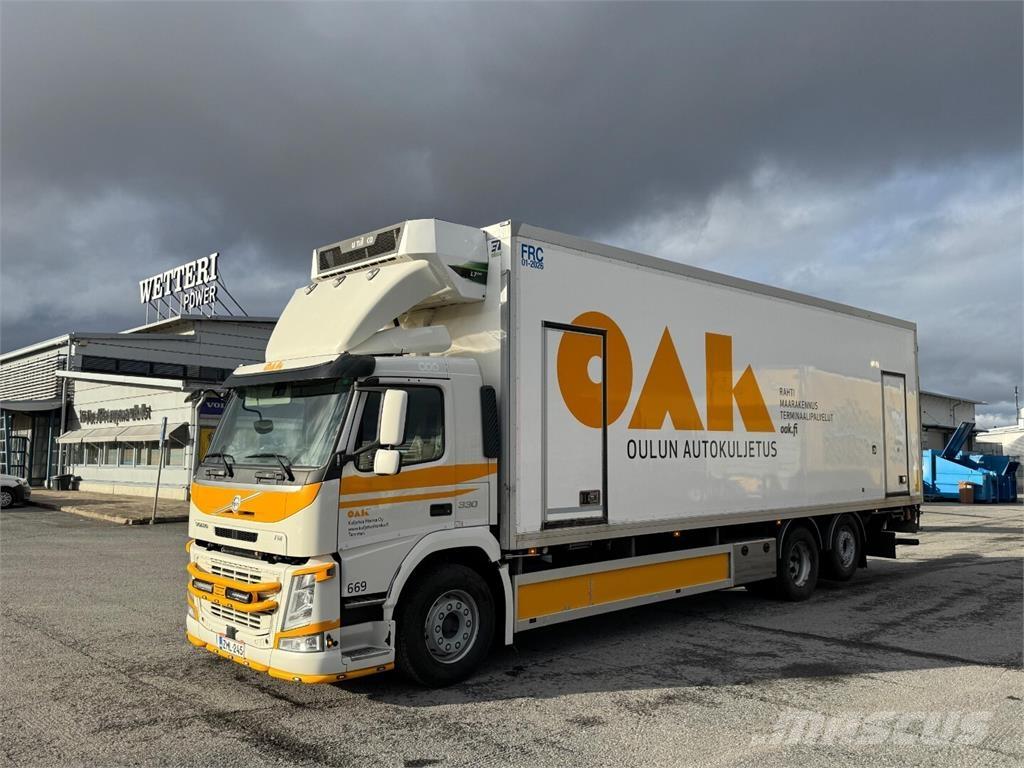 Volvo FM330 6x2 Camion frigorifique