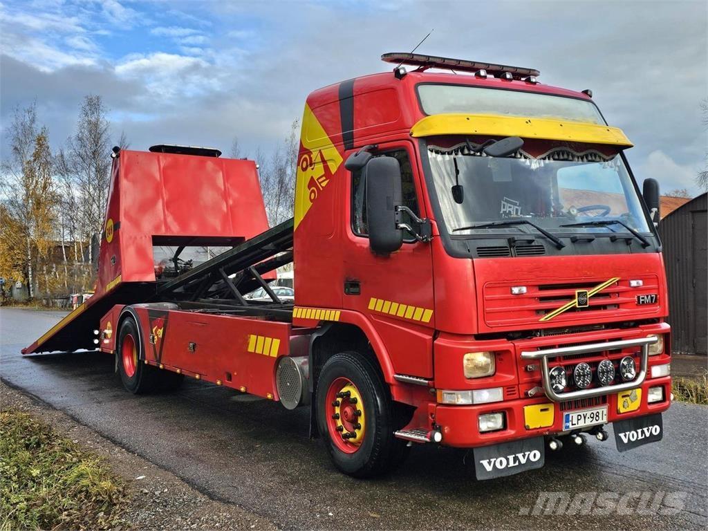 Volvo FM7 4X2 Camion porte engin