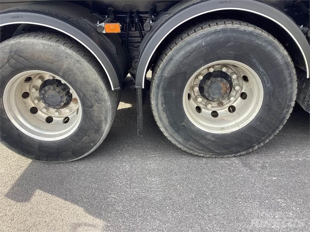Volvo FMX 540 Camion benne