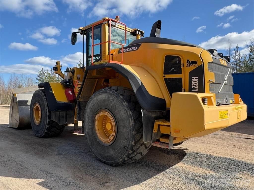 Volvo L 220 H Chargeuse sur pneus