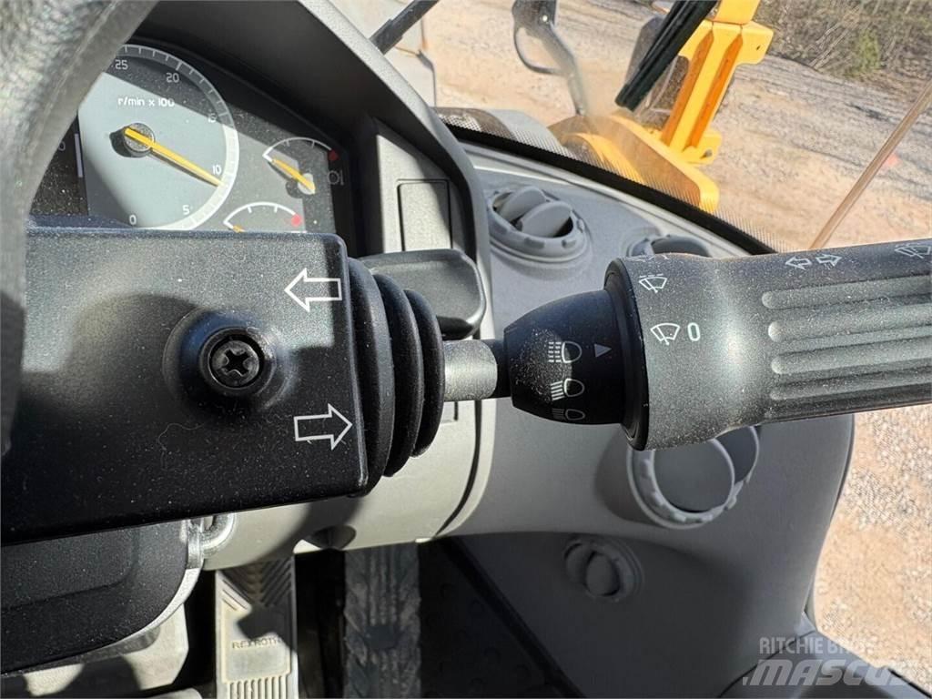 Volvo L 220 H Chargeuse sur pneus