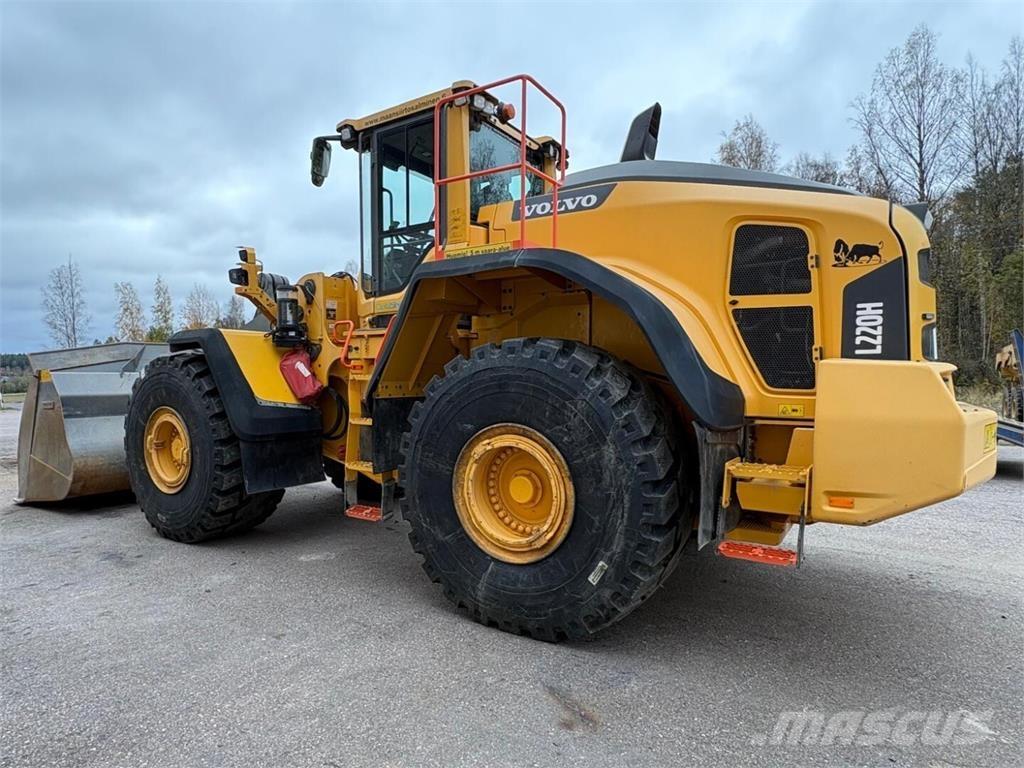 Volvo L 220 H Chargeuse sur pneus