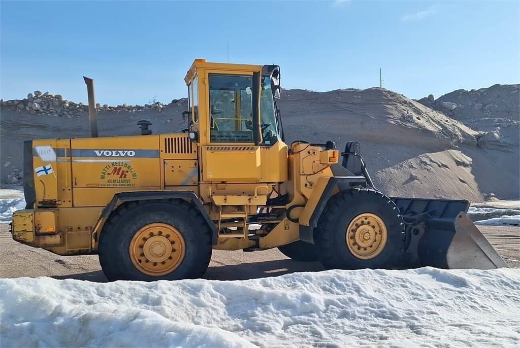 Volvo L 90 C Chargeuse sur pneus