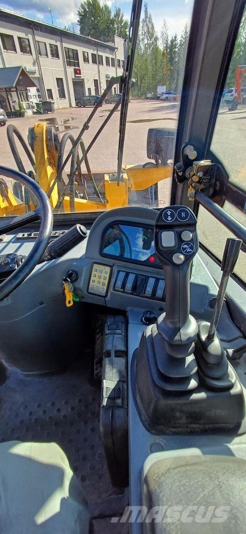 Volvo L25B-P Chargeuse sur pneus