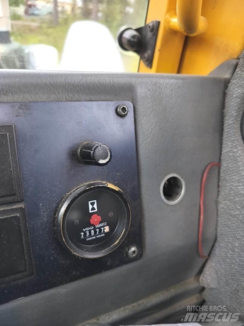 Volvo L70C Chargeuse sur pneus