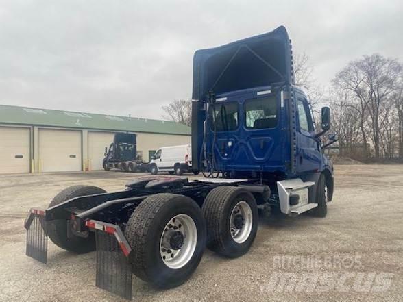 Freightliner CASCADIA 116 Tracteur routier