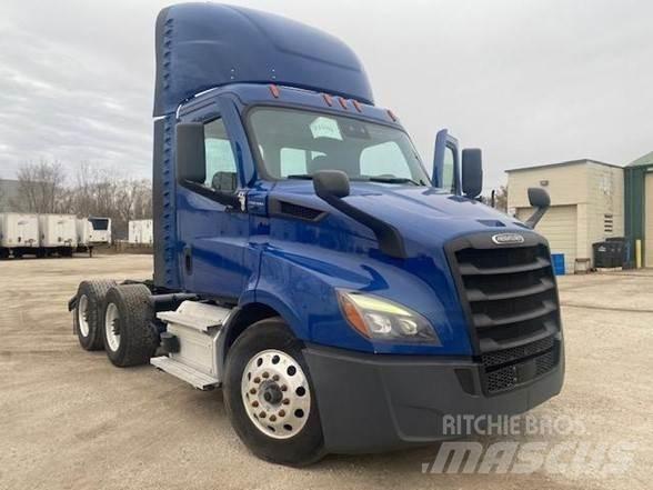 Freightliner CASCADIA 116 Tracteur routier
