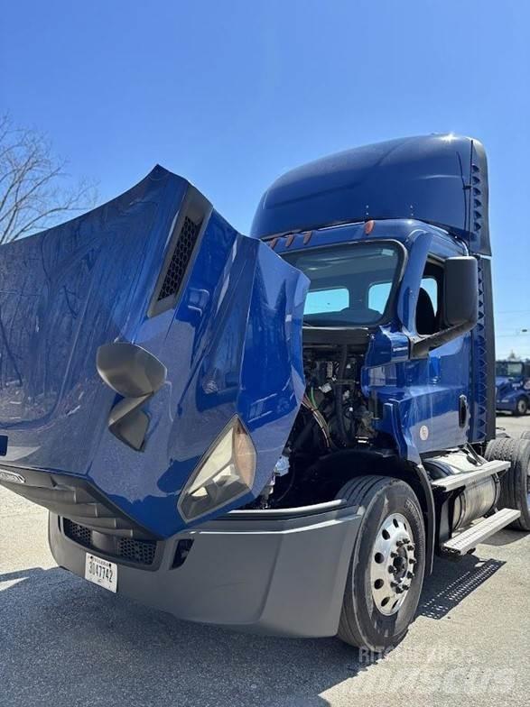Freightliner CASCADIA 116 Tracteur routier