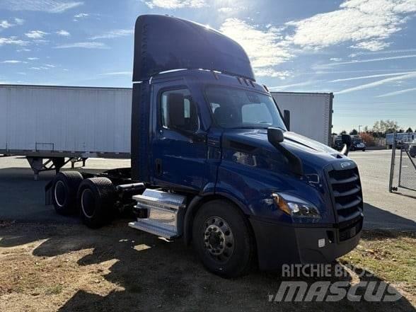 Freightliner CASCADIA 116 Tracteur routier
