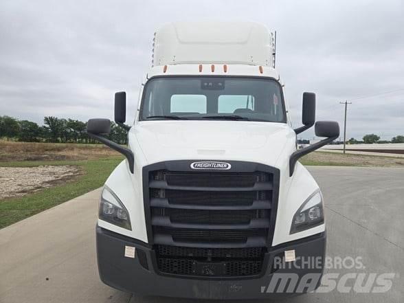 Freightliner CASCADIA 116 Tracteur routier