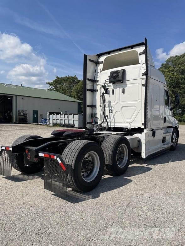 Freightliner CASCADIA 116 Tracteur routier