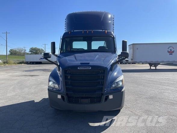 Freightliner CASCADIA 116 Tracteur routier