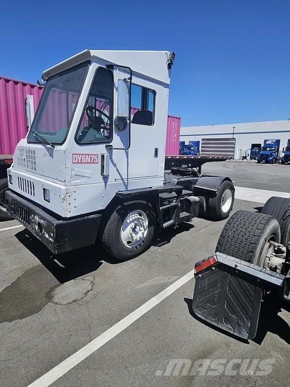 Kalmar OTTAWA T2 Tracteur de manœuvre