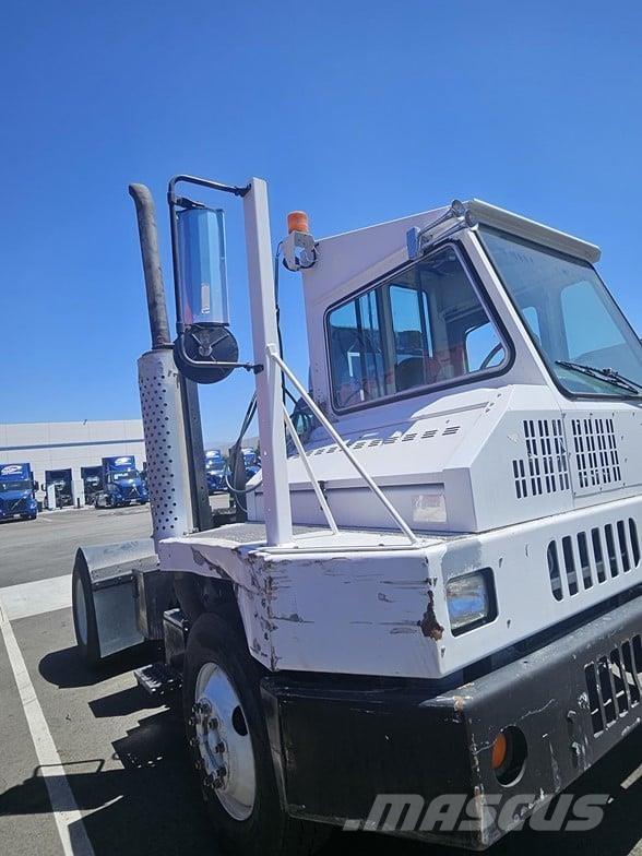 Kalmar OTTAWA T2 Tracteur de manœuvre