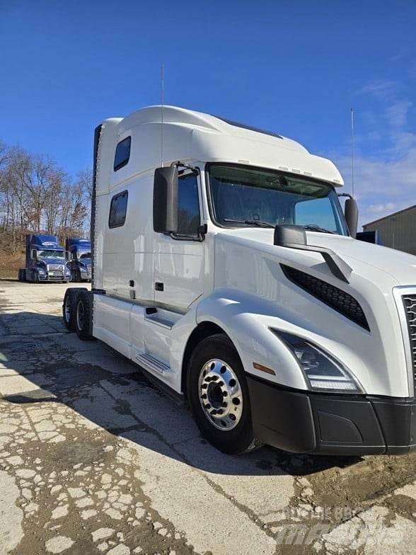 Volvo VNL64T860 Tracteur routier