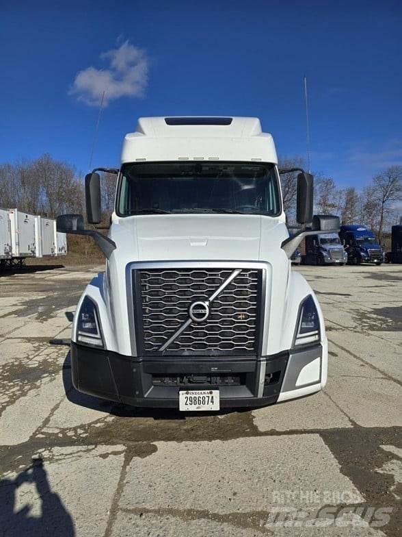 Volvo VNL64T860 Tracteur routier
