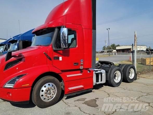 Volvo VNR64T300 Tracteur routier