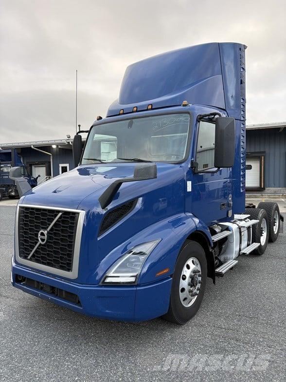 Volvo VNR64T300 Tracteur routier