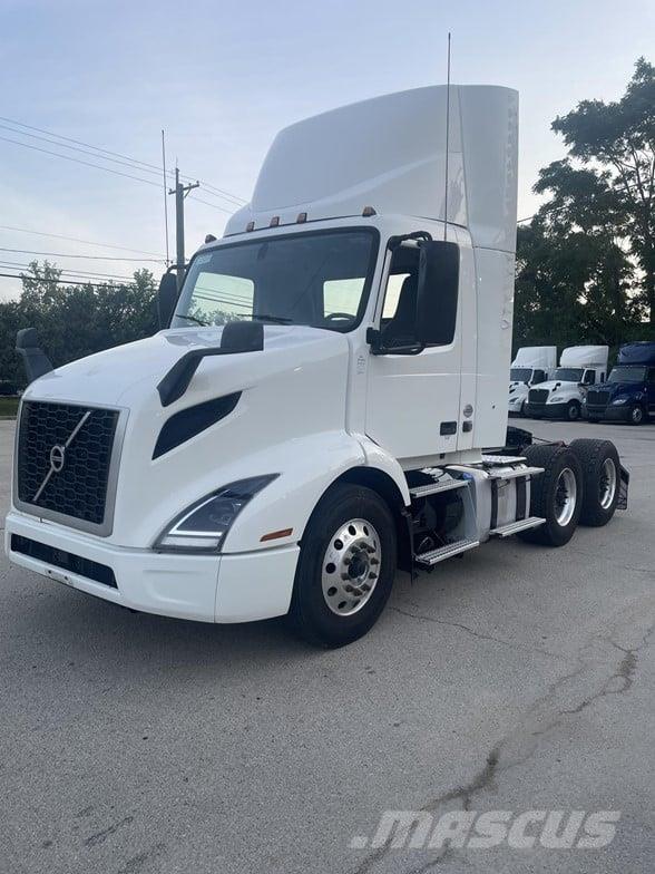 Volvo VNR64T300 Tracteur routier