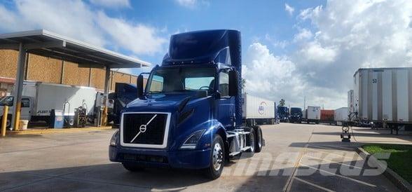 Volvo VNR64T300 Tracteur routier