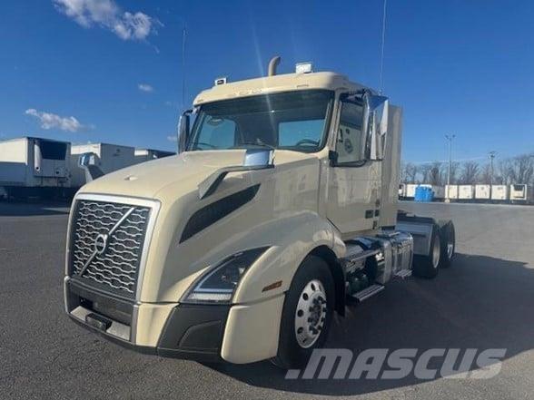 Volvo VNR64T300 Tracteur routier