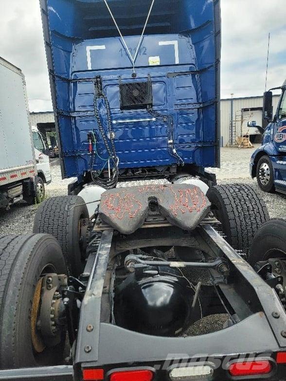 Volvo VNR64T640 Tracteur routier