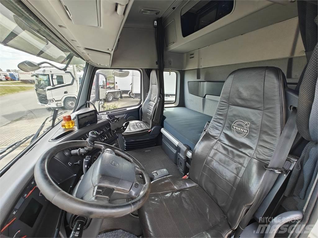 Volvo FH540 Camion ampliroll