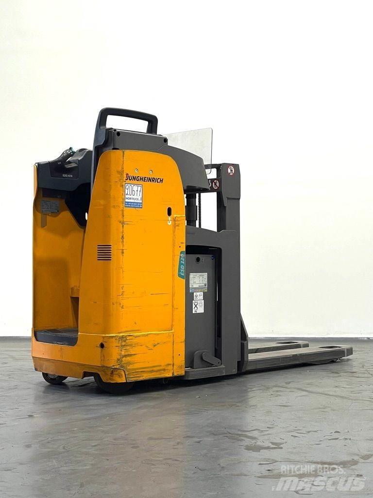 Jungheinrich ESD 120 Gerbeur accompagnant