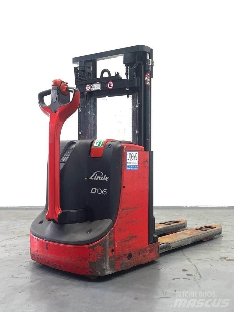 Linde D06-1160 Gerbeur accompagnant