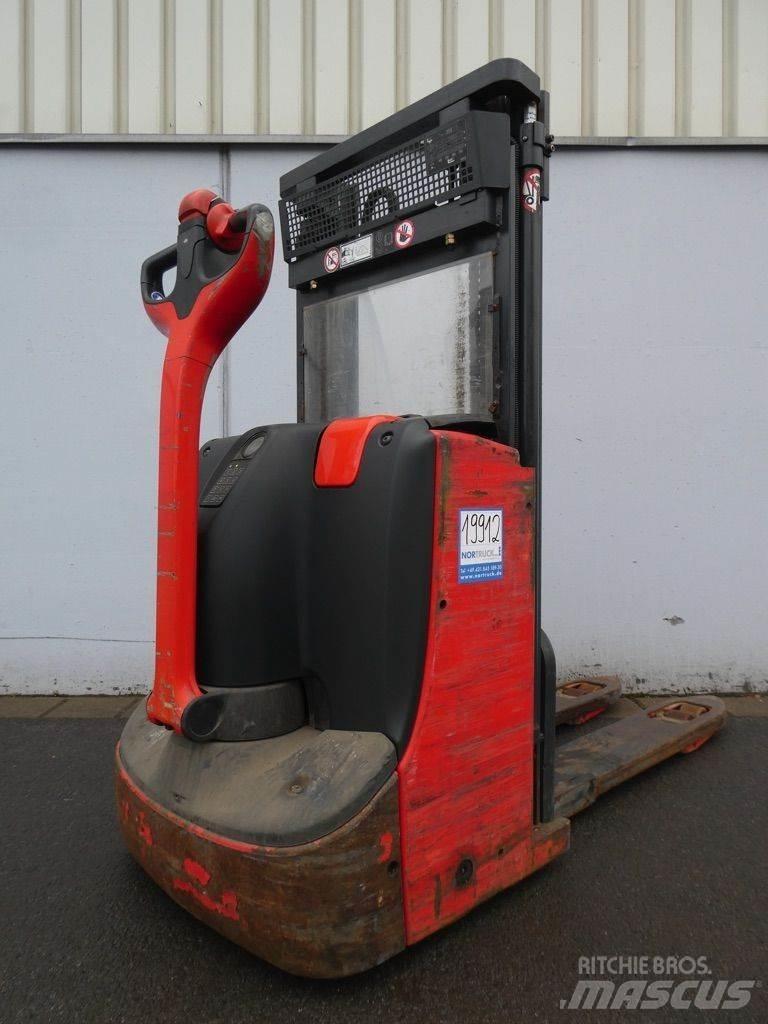 Linde D08-1160 Gerbeur accompagnant