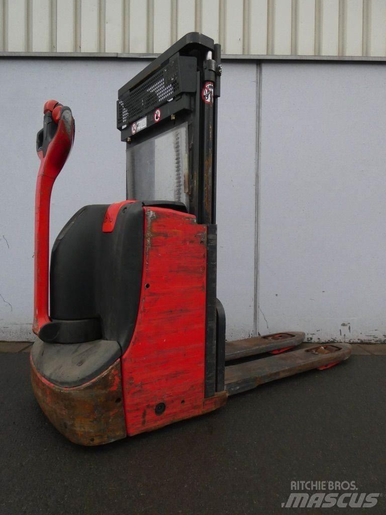 Linde D08-1160 Gerbeur accompagnant