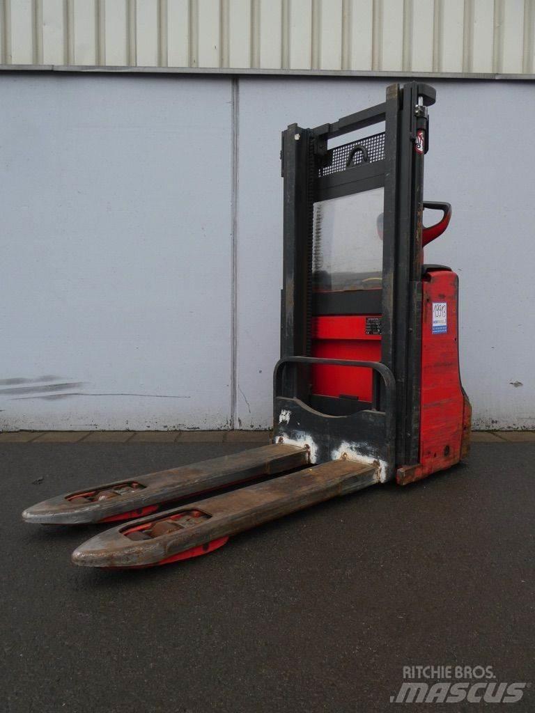 Linde D08-1160 Gerbeur accompagnant