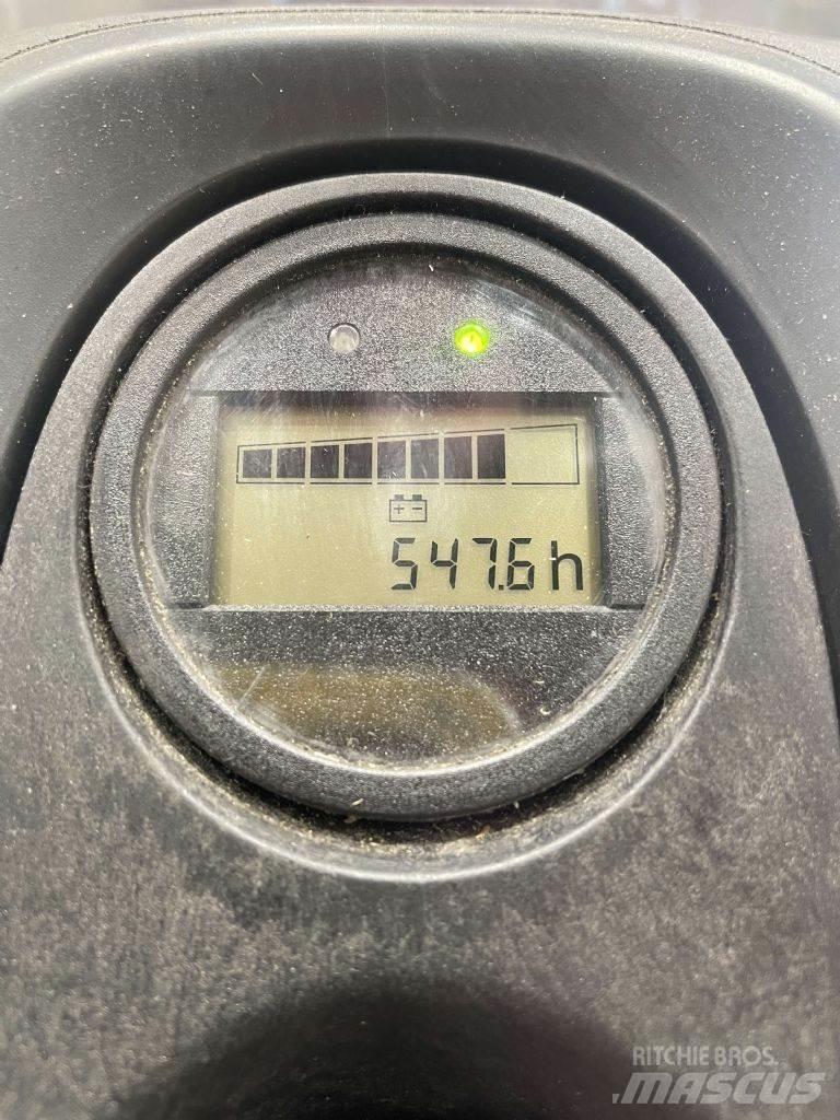 Linde D08-1160 Gerbeur accompagnant