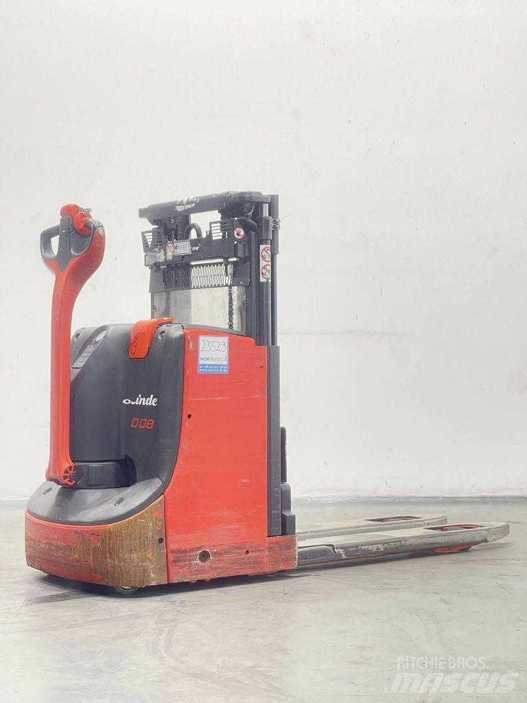 Linde D08-1160 Gerbeur accompagnant