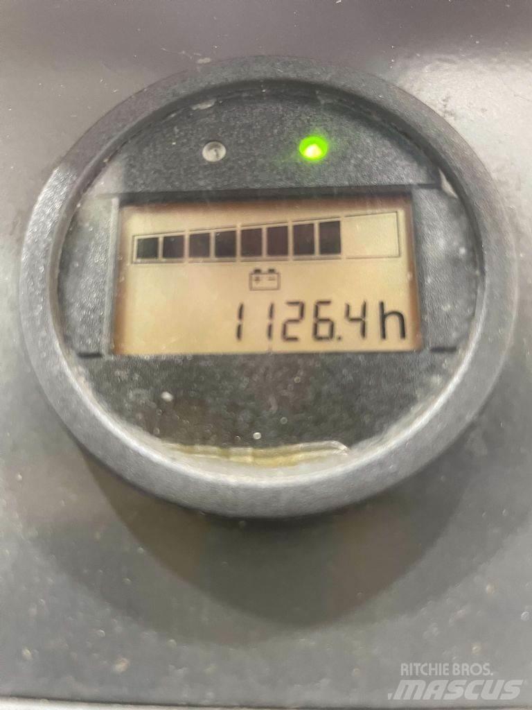 Linde D10 ACC-1163 Gerbeur accompagnant