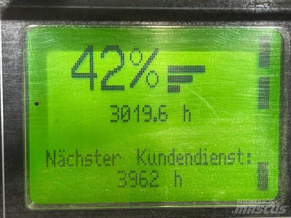Linde D12HPSP-133 Gerbeur accompagnant