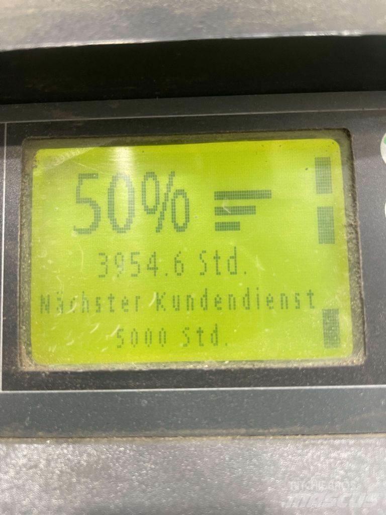 Linde D12HPSP-133 Gerbeur accompagnant
