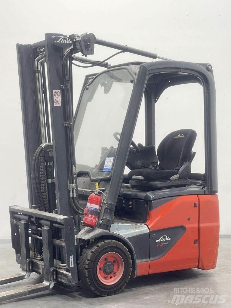 Linde E12-02-386 Chariots élévateurs électriques