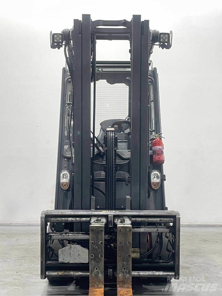 Linde E30H-01/600-387 Chariots élévateurs électriques