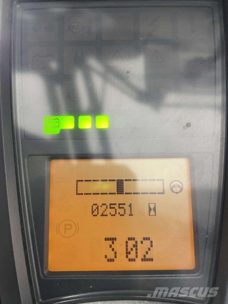 Linde E50HL-01-388 Chariots élévateurs électriques