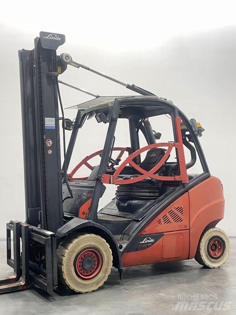 Linde H30D-02-393 Chariots diesel