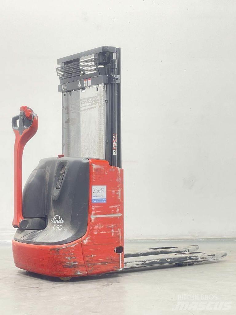 Linde L10B-1172 Gerbeur accompagnant