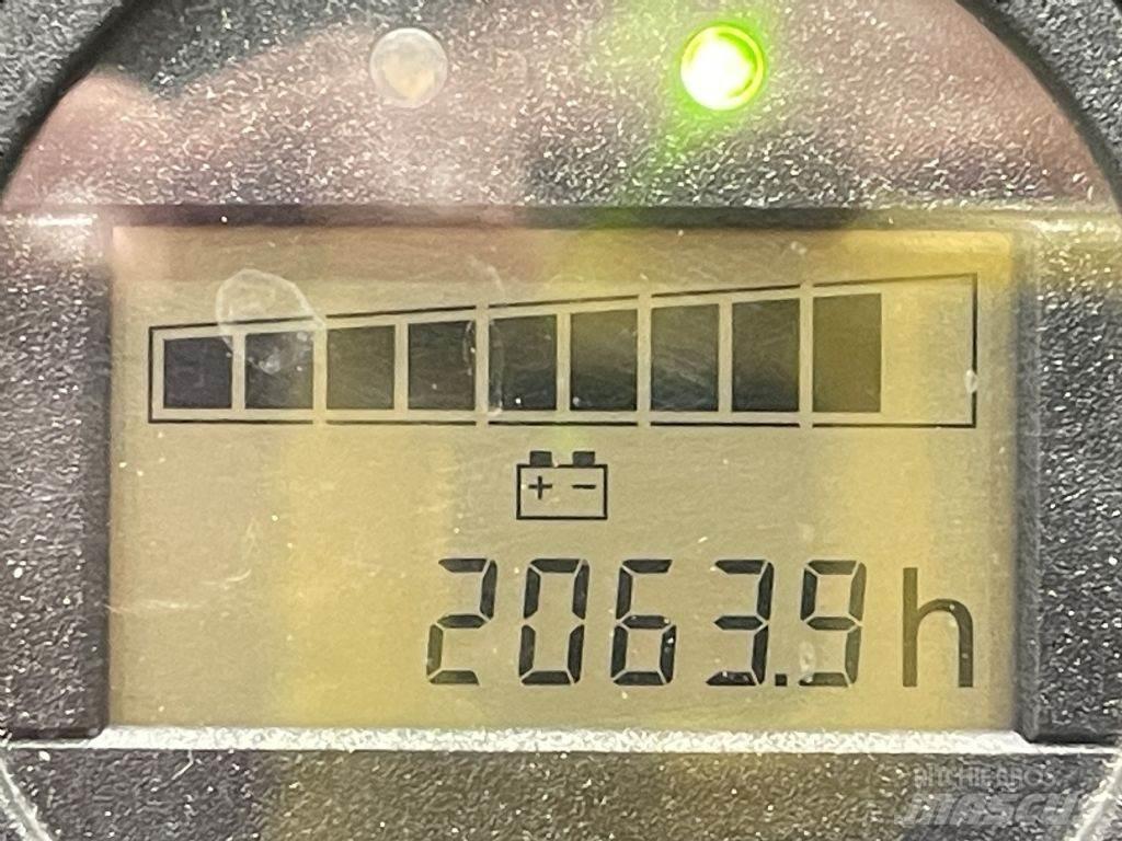 Linde L12 Gerbeur accompagnant