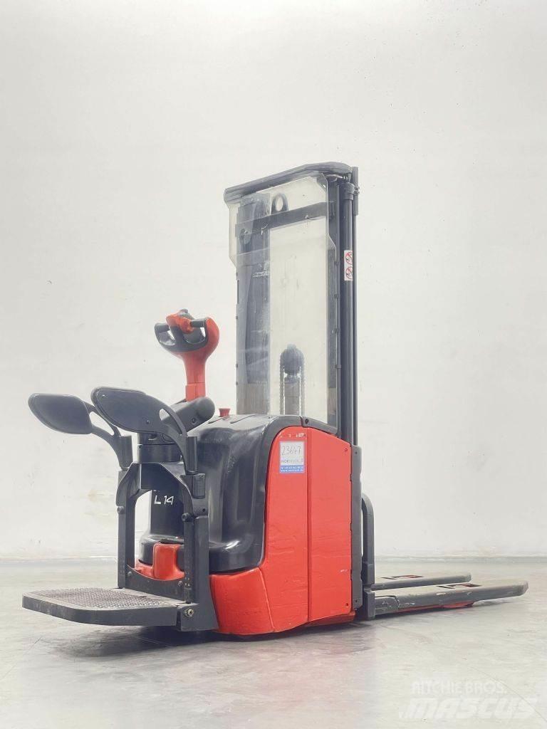 Linde L14AP-372 Gerbeur accompagnant
