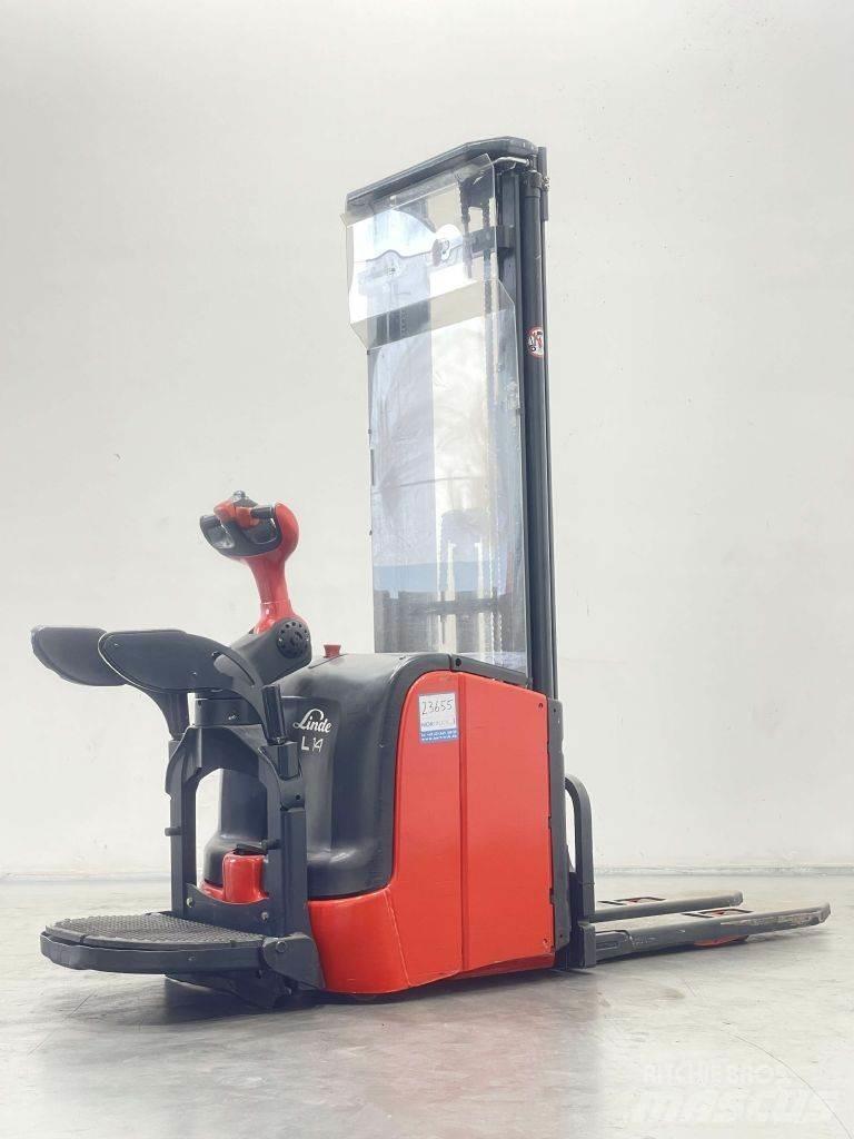 Linde L14AP-372 Gerbeur accompagnant