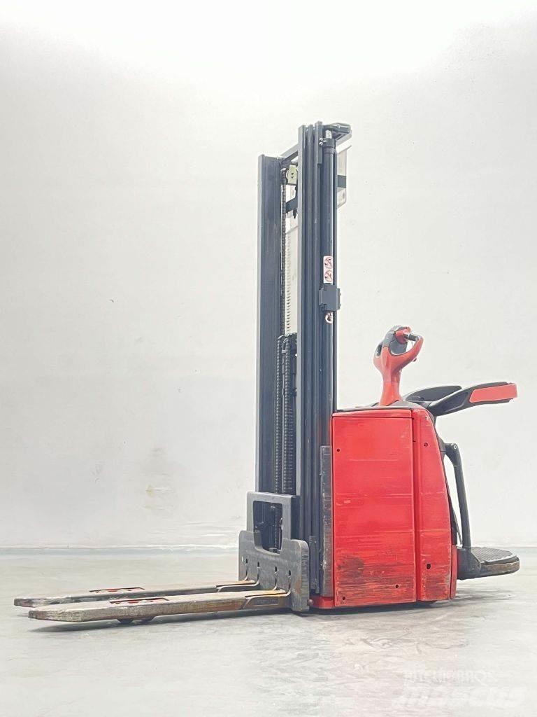 Linde L16AP-1173 Gerbeur accompagnant
