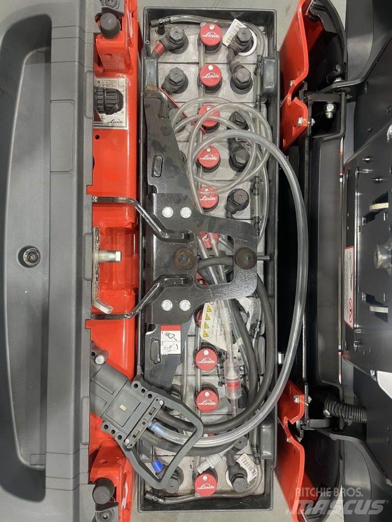 Linde N20C D-4589 Préparateur de commande au sol