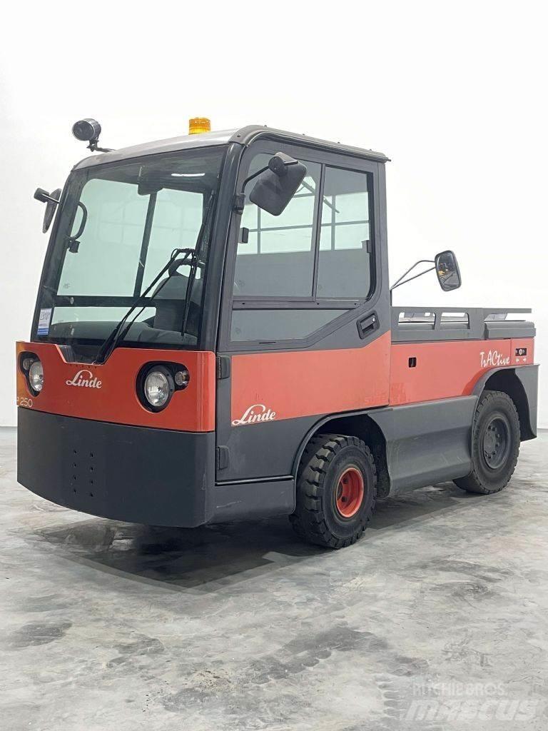 Linde P250-127 Chariot remorqueur