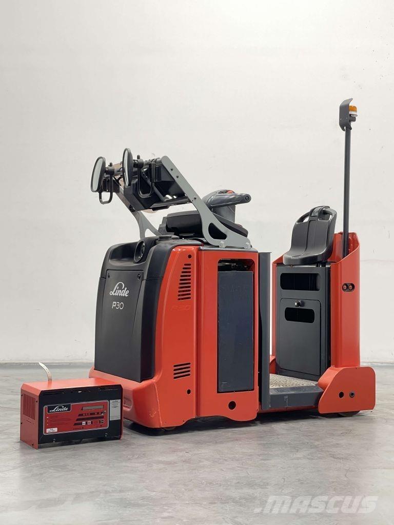 Linde P30C-1190 Chariot remorqueur