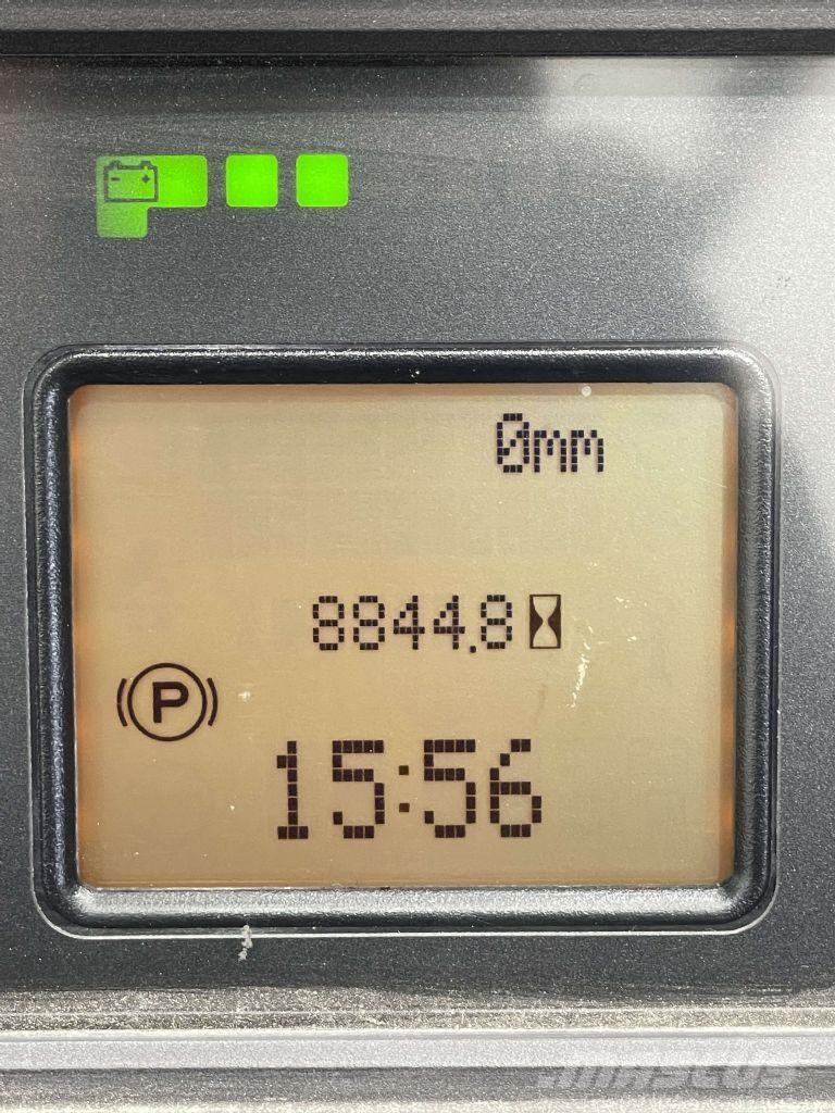 Linde R16HD-1120 Chariot à mât rétractable